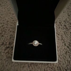 Pandora rose gold ring